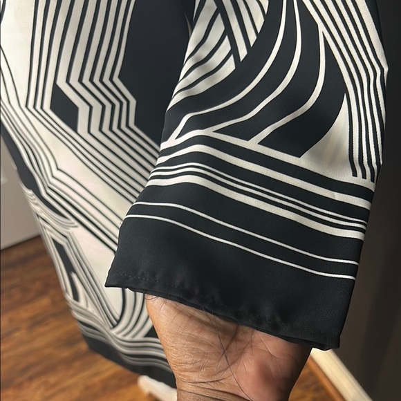 NWT Black & White Geometric Print Tunic Dress | Bold Graphic Pattern 3/4 Sleeve - Picture 4 of 7